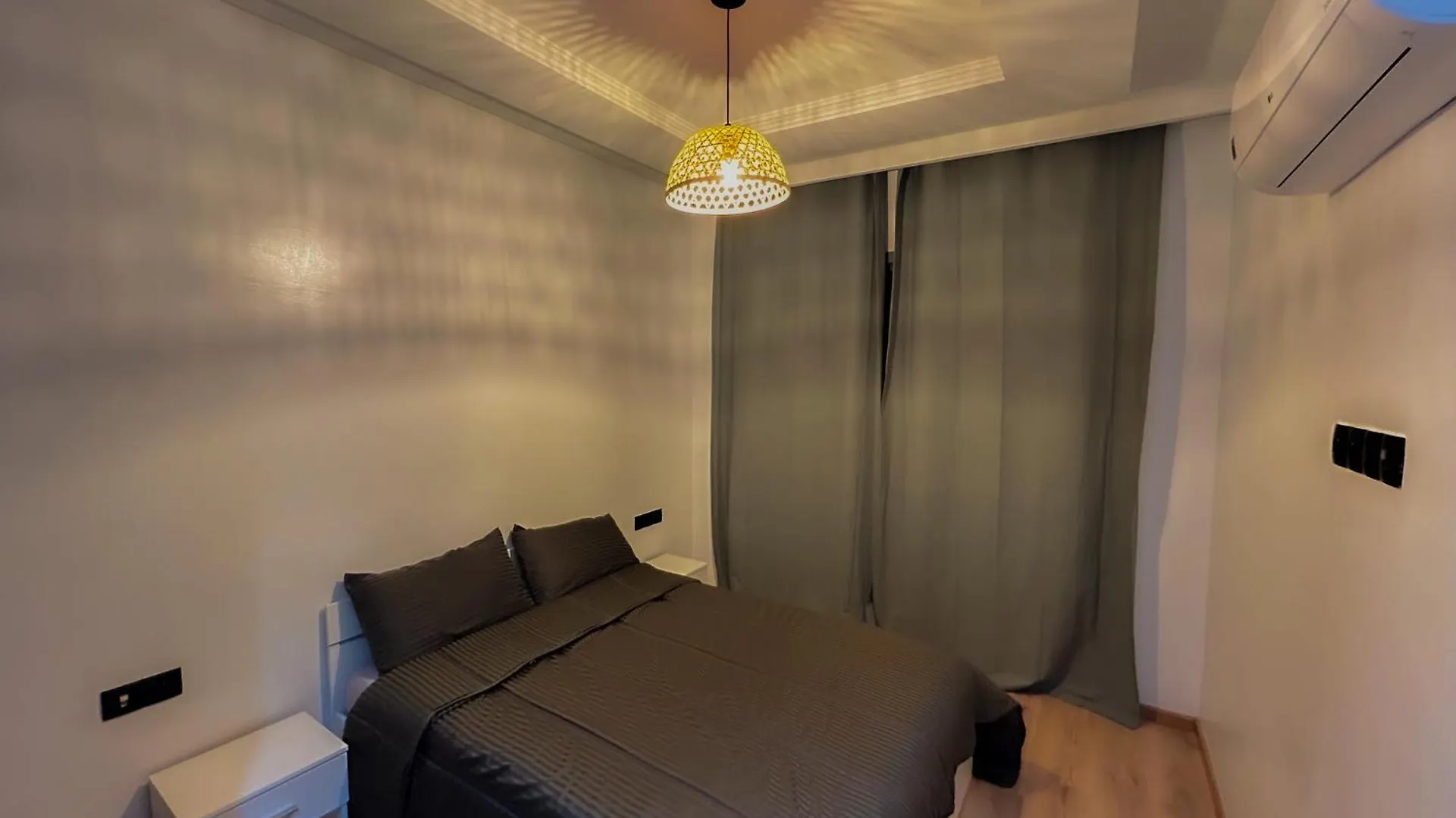 Luxe Et Douceur Moderne, Parking Prive Daire Marakeş 0*,  Fas
